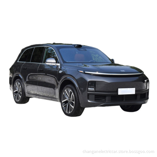 Ideal L8 for a six seater luxury SUV
